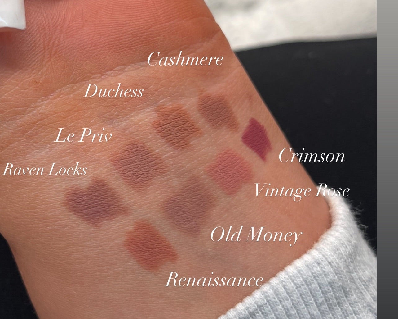 Dolly Lip Liner